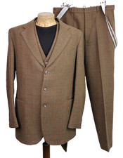 Vintage P & J Haggart of Aberfeldy Scotland Heavy Wool Nailshead Suit- 44L W38