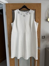 Ladies stunning Joanna hope