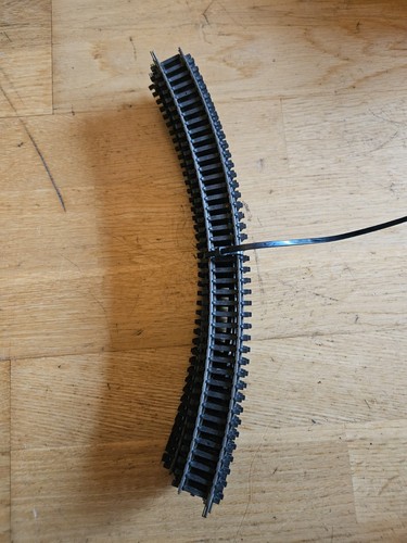 Hornby r605 curve - hornby,