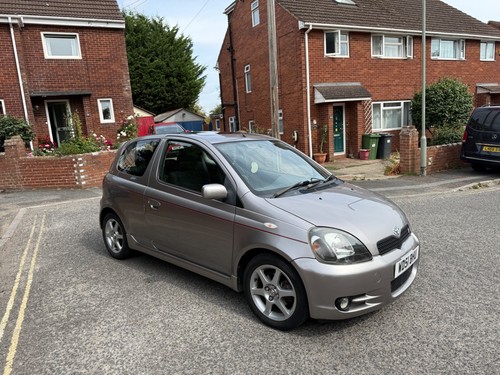 Deposit taken 2001 toyota - ,