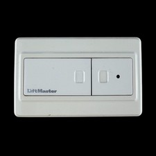 LiftMaster 1D7517 Garage Door