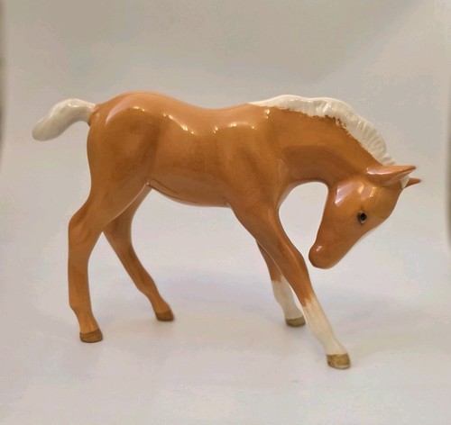 Beswick palomino foal - beswick,