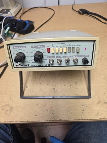 Topward pulse generator - topward,