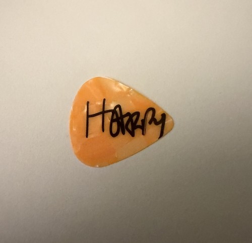 Harry styles band autographed - harry,