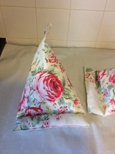Cath kidston Hampstead Rose  IpadMini Kindle tablet Bean Bag  Stand Cushion *