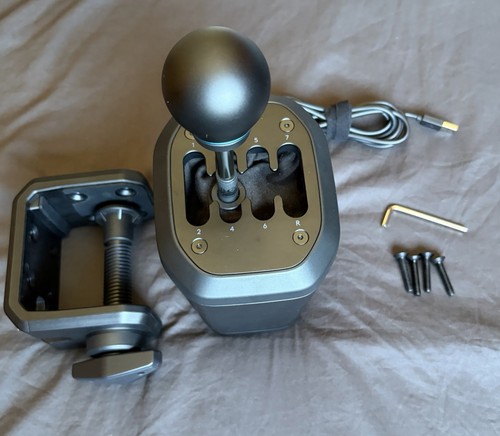 Logitech pattern shifter - h,