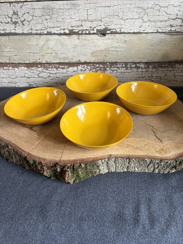 Vintage melaware yellow bowls - yellow,