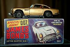007 James Bond Aston Martin