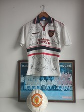 Manchester United Signed