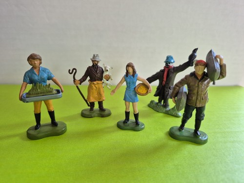 Vintage britains farm - farm, workers