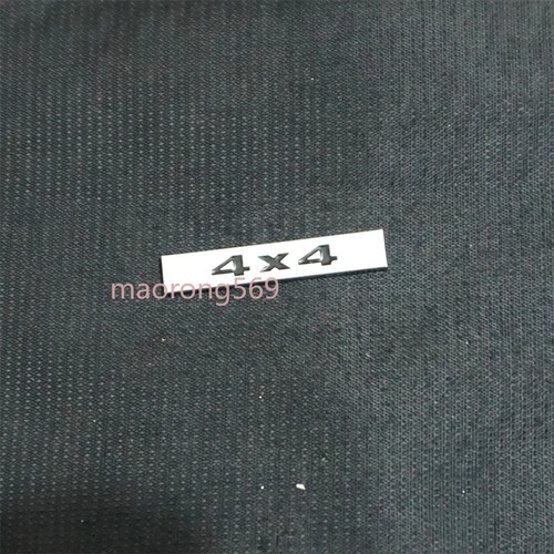 Black silver chrome 4x4 - 1x,