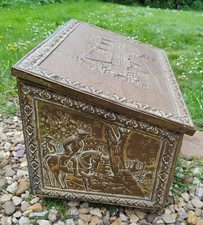 VINTAGE EMBOSSED BRASS & WOOD SLIPPER LOG  - SLOPED LID - MEDIUM SIZE - REPOUSSE