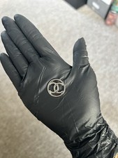 1x Silver Flat back Charm