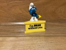 1x Vintage Smurf Figure