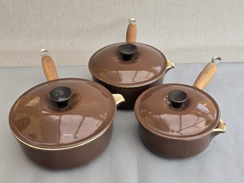 Vintage creuset cast iron - cast,