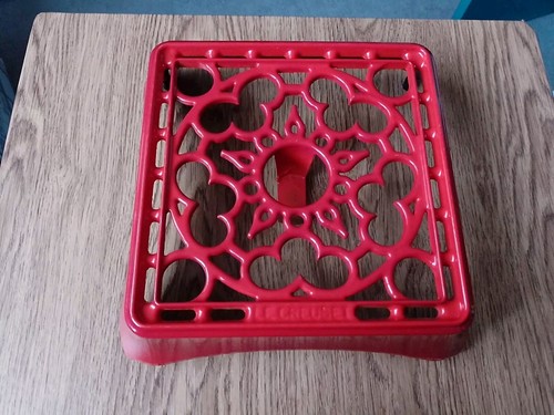 Creuset red cast iron - creuset,