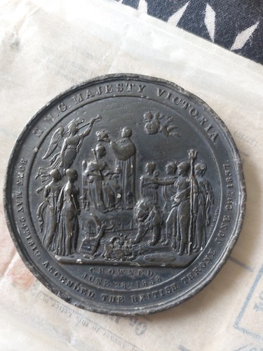 Queen victoria coronation - victoria,