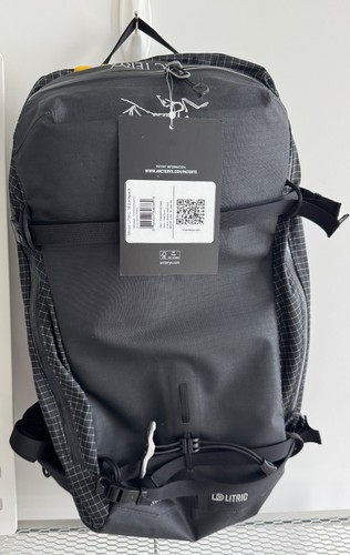 New arcteryx micon - new, 16