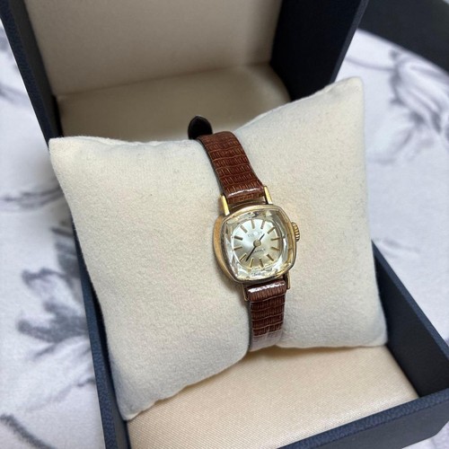 Tissot saphir watch with box - saphir,