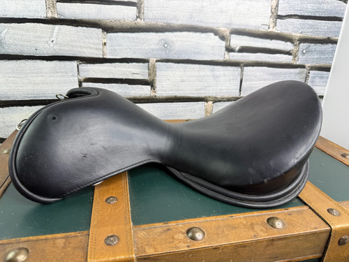 Size wow saddle - saddle, seat