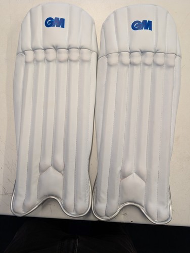 Siren youths wicket keeping - siren,