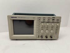 Used 2 Channel Tektronix TDS220 100Mhz Digital Oscilloscope 1 Msa/S Tested ir