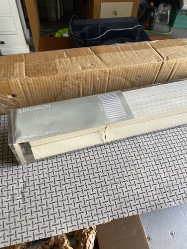 Ikea lindmon wooden - wooden, venetian