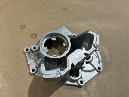 Jaguar type gearbox rear end - rear,