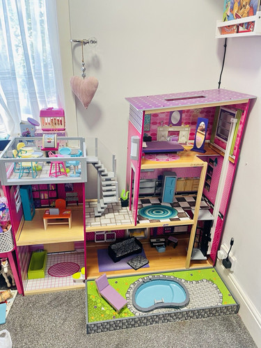 Kidkraft wooden dollhouse - kidkraft,