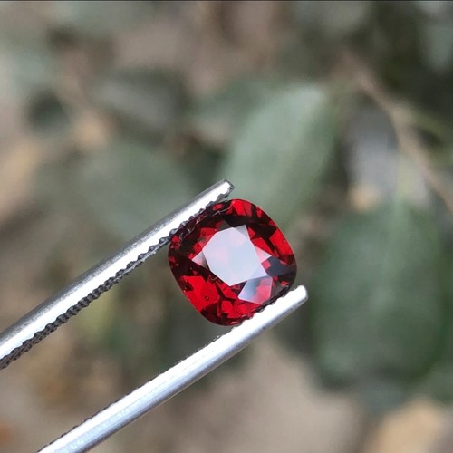 Natural red spinel - 1.95,