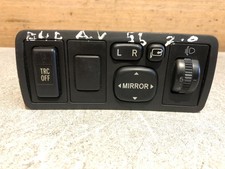 2005 TOYOTA AVENSIS MK2