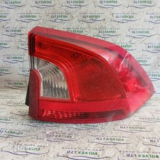 2010-2018 Volvo S60 V60 rear right side tail light 30796268