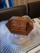 PERPETUAL WOODEN DESK CALENDER