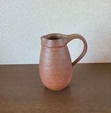 Bizen ware jug (artist)