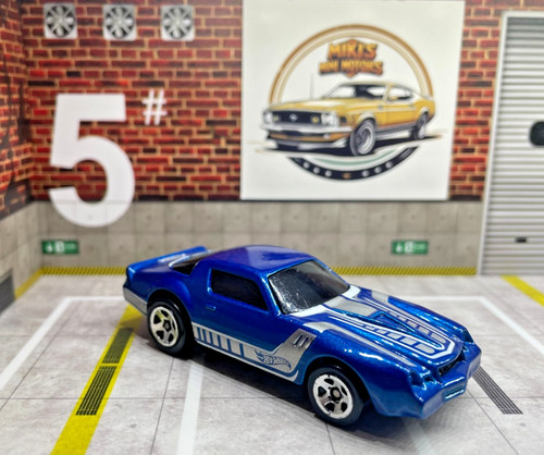 2017 hot wheels camaro - hot,