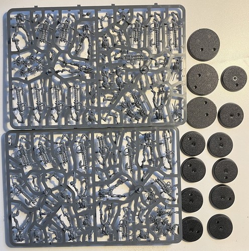 10x necron warriors 3x - warriors, +