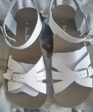 Saltwater Boardwalk Sandals