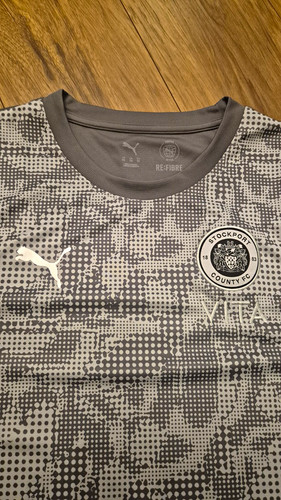 Puma stockport county - stockport,