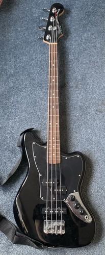Squier jaguar bass short - squier,