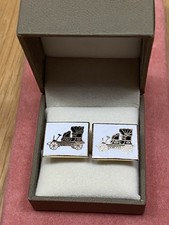 Vintage Gold Tone & White