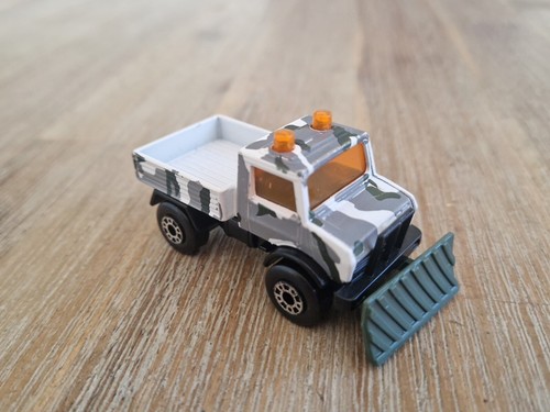 Matchbox mercedes benz - mercedes-benz, unimog