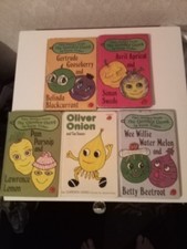 5 VINTAGE THE GARDEN GANG