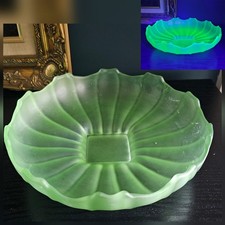 Vintage Art Deco 1930's Green