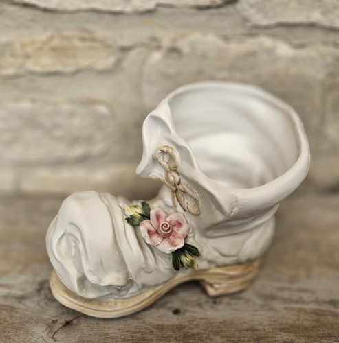Vintage large capodimonte - vintage,