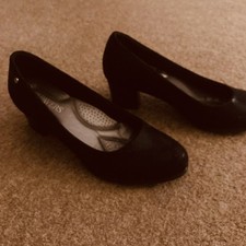 PAVERS Block Heeled Court