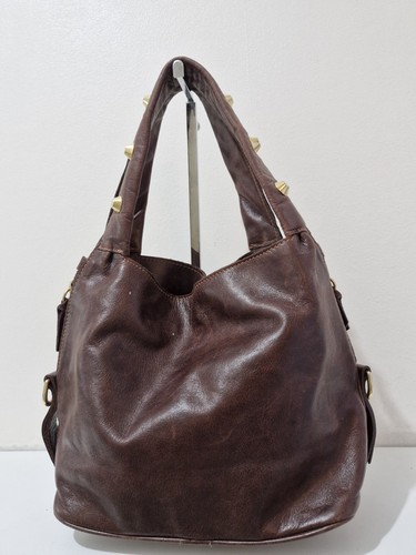 Russell bromley brown - &,