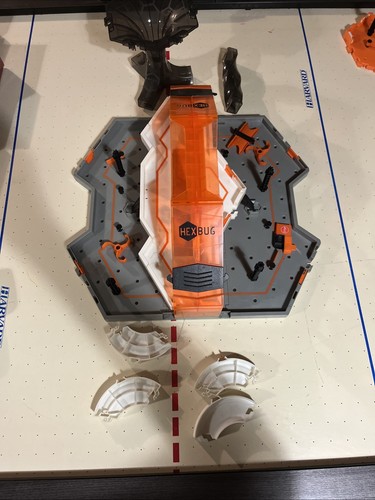 The hexbug nano hive habitat - hexbug,