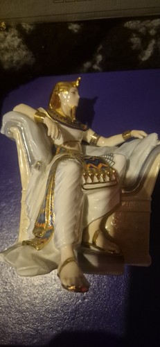 Royal worcester tutankhamun - worcester,