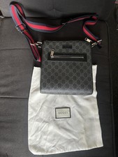Gucci Men's Messenger Bag (Bargain)