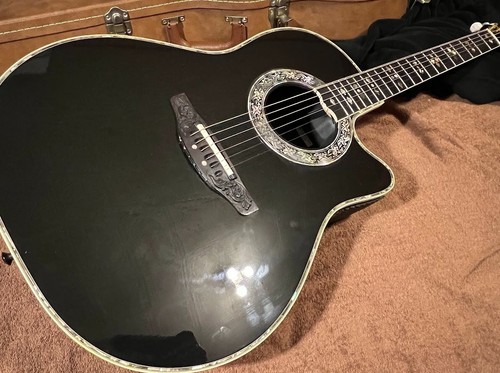 Condition ovation 1769 - ovation,